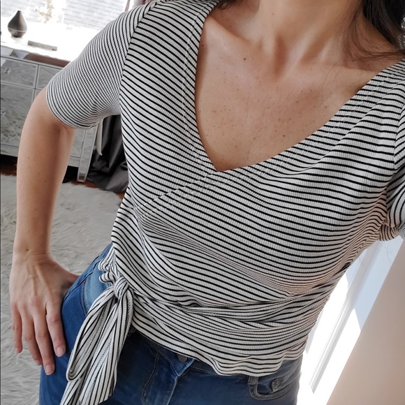 LAST L❤️Sexy striped crop top - Picture 4 of 8